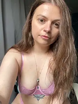 luskydream online show from April 9, 2026, 4:45 pm