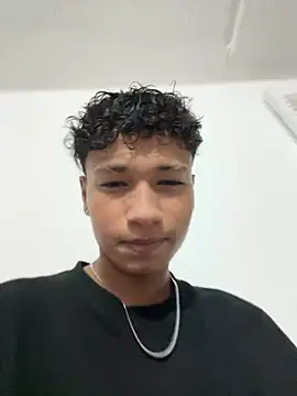 ETTE MOON online show from April 5, 2026, 5:48 am