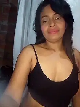 Snapshot of Lia_Phone_ chatting on June 9, 2026, 5:08 am Lia Phone online show from June 9, 2026, 5:08 am