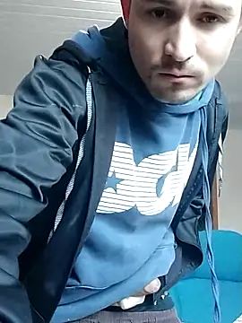 Snapshot of Joelcio19cm chatting on June 1, 2026, 7:59 pm Joelcio19cm online show from June 1, 2026, 7:59 pm