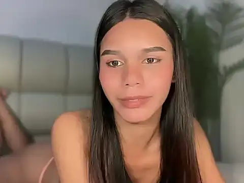 yourgirl aliya02 online show from June 30, 2026, 10:22 pm
