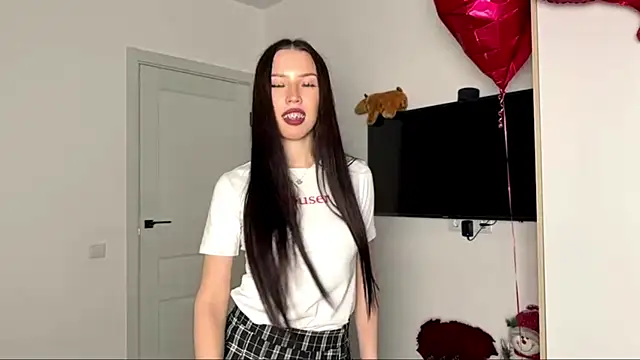 Snapshot of PalmiraJaussen chatting on April 3, 2026, 5:11 pm PalmiraJaussen online show from April 3, 2026, 5:11 pm