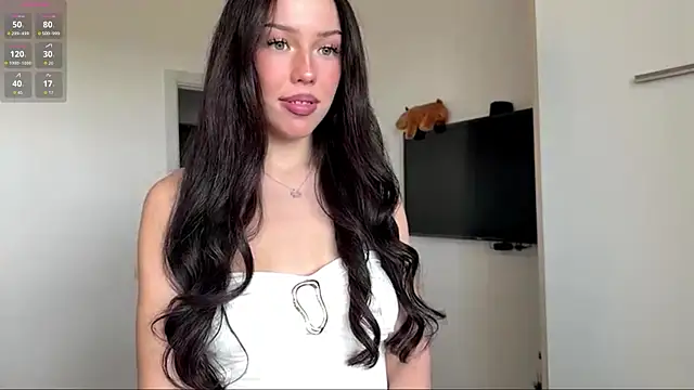 Snapshot of PalmiraJaussen chatting on June 3, 2026, 9:12 am PalmiraJaussen online show from June 3, 2026, 9:12 am