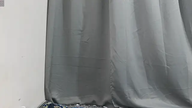 Snapshot of NaughTy_Girls04 chatting on June 4, 2026, 4:18 am NaughTy Girls04 online show from June 4, 2026, 4:18 am