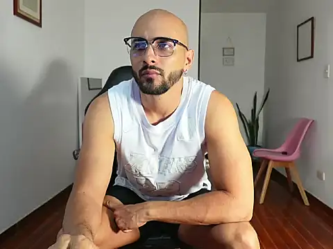 Snapshot of bayoleth7 chatting on April 9, 2026, 12:10 am bayoleth7 online show from April 9, 2026, 12:10 am