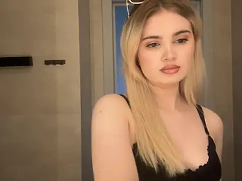 Snapshot of kirtova_ chatting on June 20, 2026, 1:14 pm kirtova online show from June 20, 2026, 1:14 pm