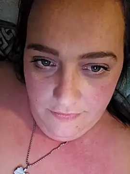 Snapshot of Blondibaby chatting on April 26, 2026, 9:56 pm Blondibaby online show from April 26, 2026, 9:56 pm