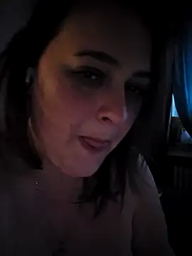 Snapshot of Blondibaby chatting on May 18, 2026, 4:07 am Blondibaby online show from May 18, 2026, 4:07 am