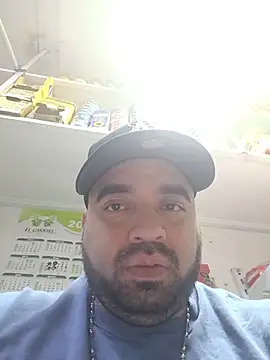 Snapshot of Alfonsovid chatting on June 10, 2026, 3:18 am Alfonsovid online show from June 10, 2026, 3:18 am