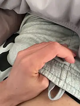 LemmonB online show from April 7, 2026, 7:20 am