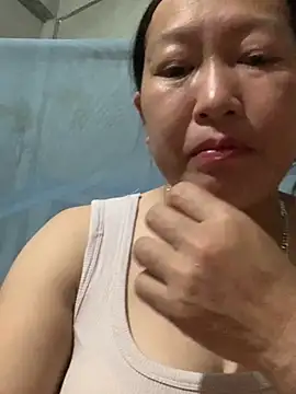 Snapshot of candy-beo chatting on April 21, 2026, 5:47 am candy-beo online show from April 21, 2026, 5:47 am