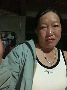 Snapshot of candy-beo chatting on May 6, 2026, 8:36 pm candy-beo online show from May 6, 2026, 8:36 pm