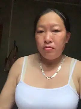 Snapshot of candy-beo chatting on May 23, 2026, 12:05 am candy-beo online show from May 23, 2026, 12:05 am