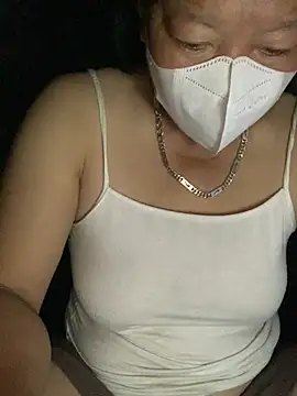 Snapshot of candy-beo chatting on July 18, 2026, 8:34 pm candy-beo online show from July 18, 2026, 8:34 pm