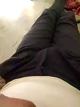 Snapshot of strip_jerry chatting on April 4, 2026, 10:13 am strip jerry online show from April 4, 2026, 10:13 am