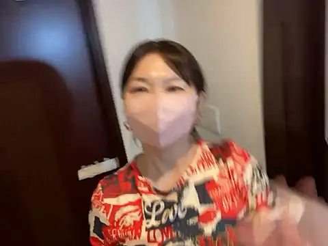 Snapshot of lemonade_madame chatting on May 22, 2026, 11:54 pm lemonade madame online show from May 22, 2026, 11:54 pm