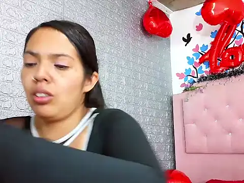 dolysex2026 online show from April 20, 2026, 2:58 am