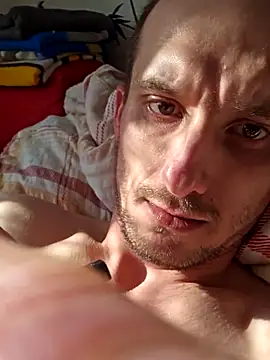 UpbeatXiphias online show from April 18, 2026, 3:05 pm