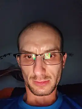 UpbeatXiphias online show from June 22, 2026, 3:19 am