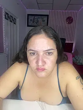 Fresita-12 online show from April 6, 2026, 4:46 am