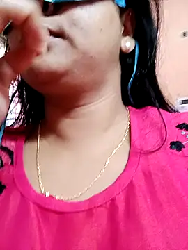 Snapshot of srutidatta chatting on May 8, 2026, 5:46 am srutidatta online show from May 8, 2026, 5:46 am