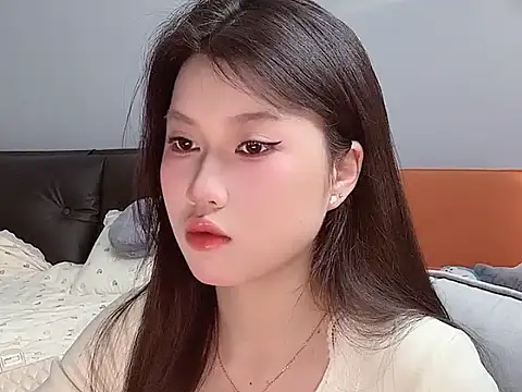 Abby686868 online show from April 11, 2026, 2:27 am