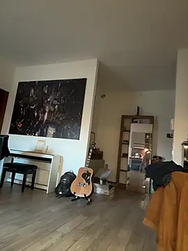 markjacobs98 online show from April 5, 2026, 5:32 pm