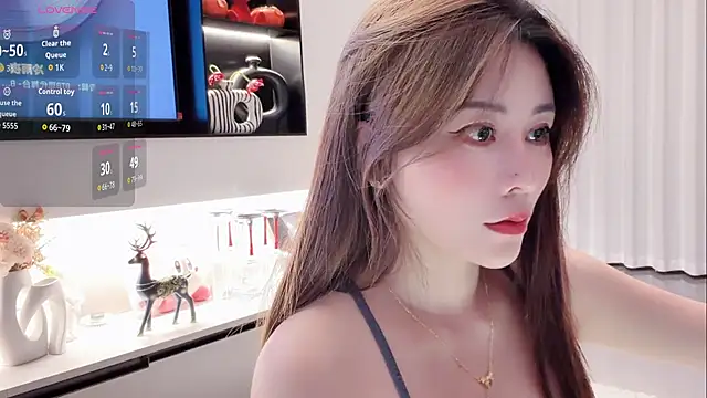Snapshot of tingting-youu chatting on July 18, 2026, 2:21 pm tingting-youu online show from July 18, 2026, 2:21 pm