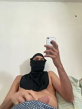 Couple PlayHot BR online show from May 17, 2026, 2:46 pm
