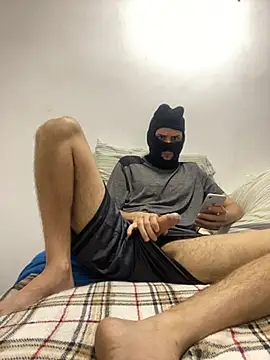 Snapshot of Couple_PlayHot_BR chatting on July 18, 2026, 5:50 pm Couple PlayHot BR online show from July 18, 2026, 5:50 pm