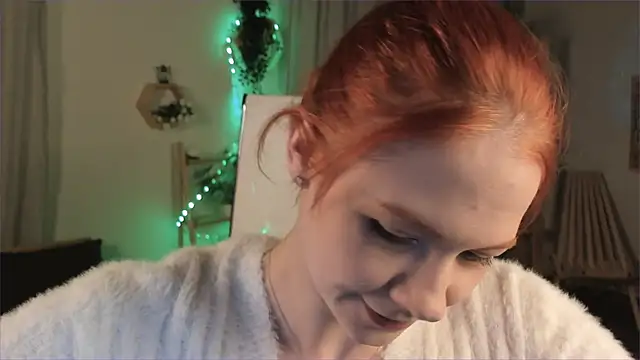 Snapshot of LisaAris chatting on May 3, 2026, 3:29 pm LisaAris online show from May 3, 2026, 3:29 pm
