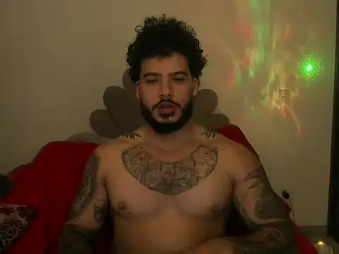 Snapshot of sinnei__ chatting on April 6, 2026, 2:31 am sinnei online show from April 6, 2026, 2:31 am