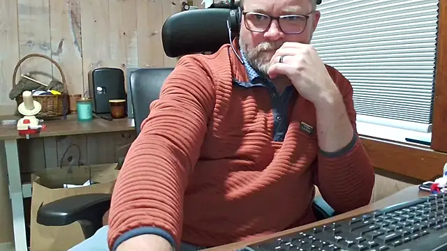 JJ CONN78 online show from May 1, 2026, 5:39 pm