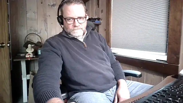 JJ CONN78 online show from May 6, 2026, 12:21 pm