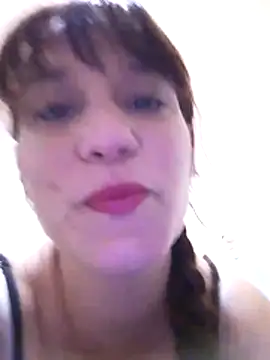 Snapshot of Maggie38 chatting on July 2, 2026, 7:36 am Maggie38 online show from July 2, 2026, 7:36 am
