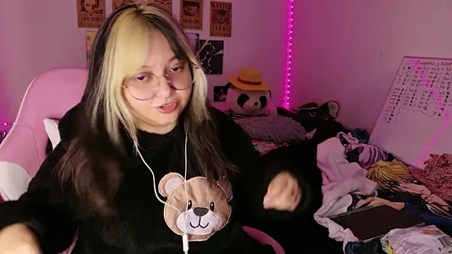 ZoeyDoll  online show from April 21, 2026, 2:15 am