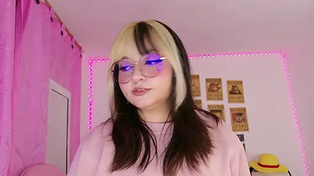 ZoeyDoll  online show from April 22, 2026, 12:35 am