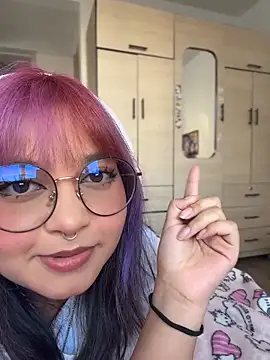 ZoeyDoll  online show from June 10, 2026, 9:57 pm
