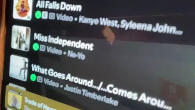 HarleenKaur2288 online show from April 10, 2026, 9:14 am