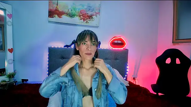 Snapshot of Lorena_sweet33 chatting on June 16, 2026, 2:30 pm Lorena sweet33 online show from June 16, 2026, 2:30 pm