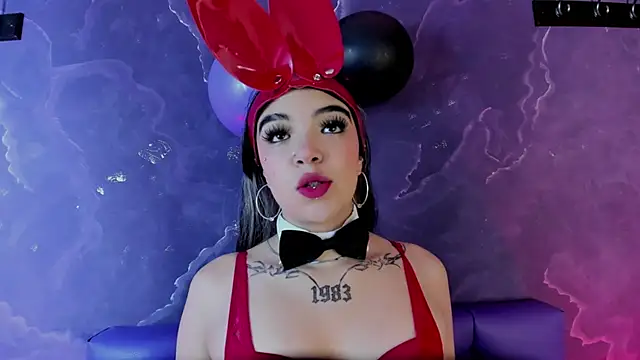 MeivissDemoni online show from April 7, 2026, 7:14 pm