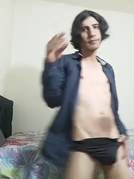 Snapshot of Alex_rose777 chatting on April 10, 2026, 9:08 pm Alex rose777 online show from April 10, 2026, 9:08 pm