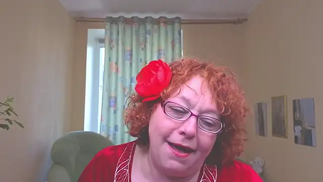 Snapshot of Fara_Flutte chatting on April 29, 2026, 5:33 am Fara Flutte online show from April 29, 2026, 5:33 am