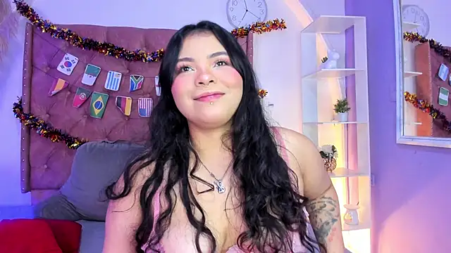 ROSELEI  online show from June 19, 2026, 5:01 am