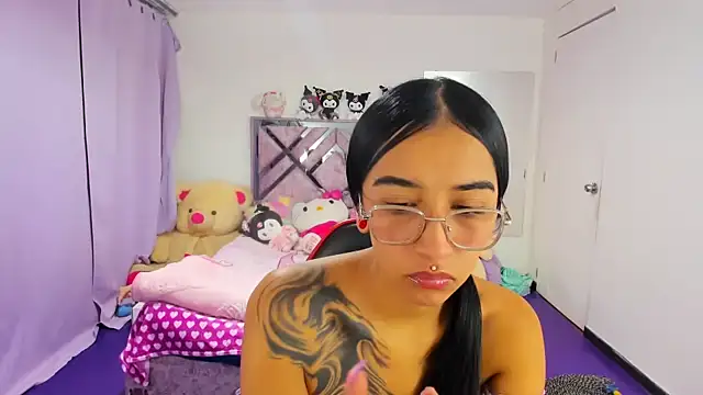 Snapshot of valery_taylor_1 chatting on July 15, 2026, 11:10 pm valery taylor 1 online show from July 15, 2026, 11:10 pm