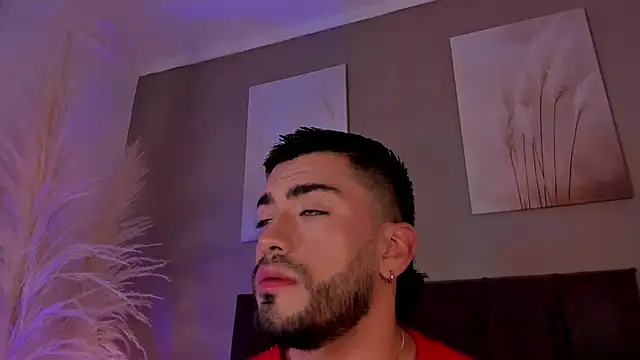 Snapshot of Alexander_Diazz chatting on July 11, 2026, 1:25 pm Alexander Diazz online show from July 11, 2026, 1:25 pm