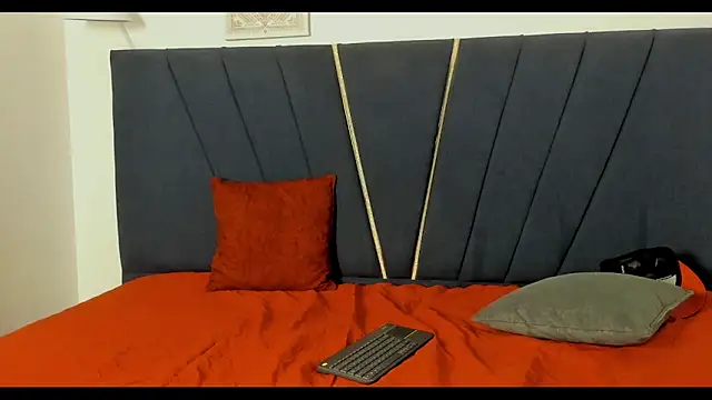 Snapshot of An_fox23 chatting on June 16, 2026, 4:26 am An fox23 online show from June 16, 2026, 4:26 am