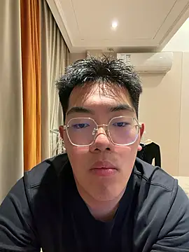 Snapshot of sunsinedadada chatting on April 10, 2026, 12:21 pm sunsinedadada online show from April 10, 2026, 12:21 pm