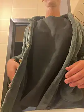 Blacktourmalinee online show from April 9, 2026, 8:20 am