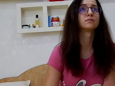 KarolDolly05 online show from April 11, 2026, 2:54 pm